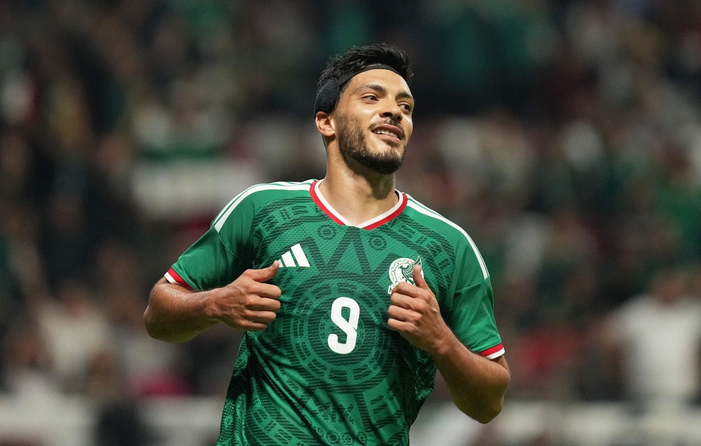 VIVIR. México – Sudáfrica: Quiñonez hace rugir el estadio Azteca, México está al frente VIVIR. México – Sudáfrica: Quiñonez hace rugir el estadio Azteca, México está al frente